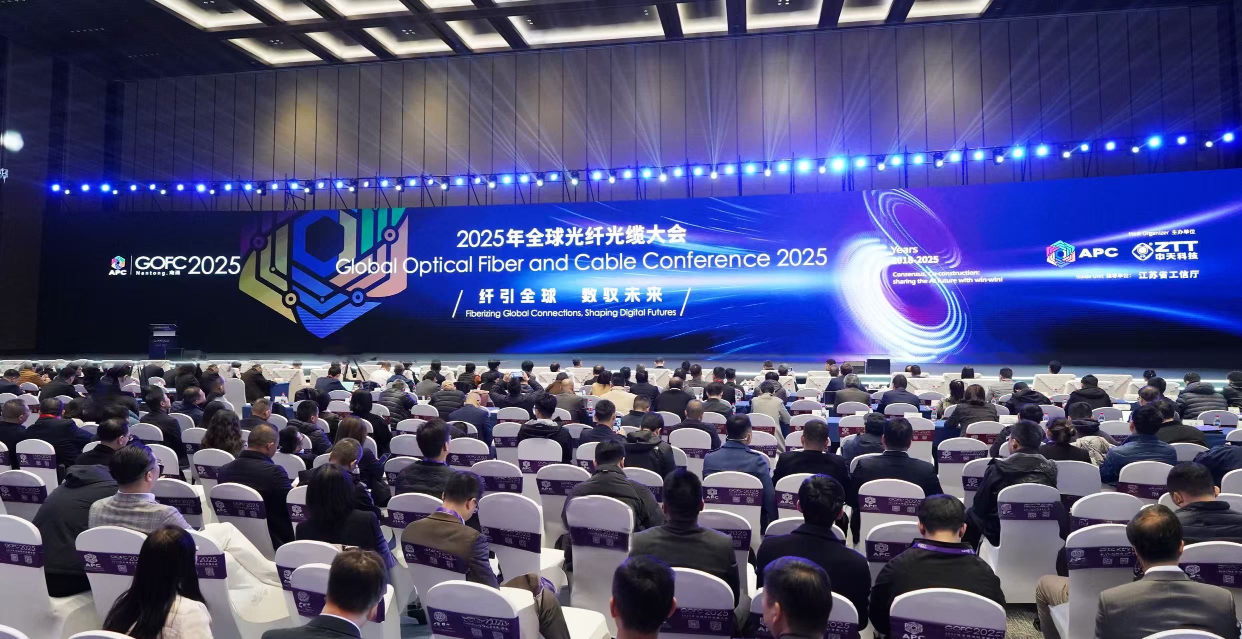 2025ȫ˹´Ļtaptap-taptapעƼ칤ҵЭ̬ͬ